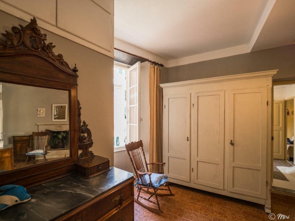 דירות ורנאצה La Casa Di Eio מראה חיצוני תמונה