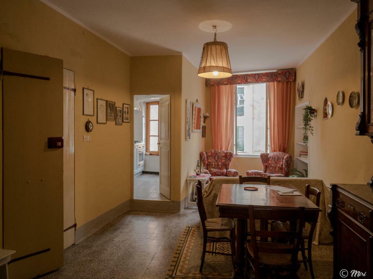 דירות ורנאצה La Casa Di Eio מראה חיצוני תמונה